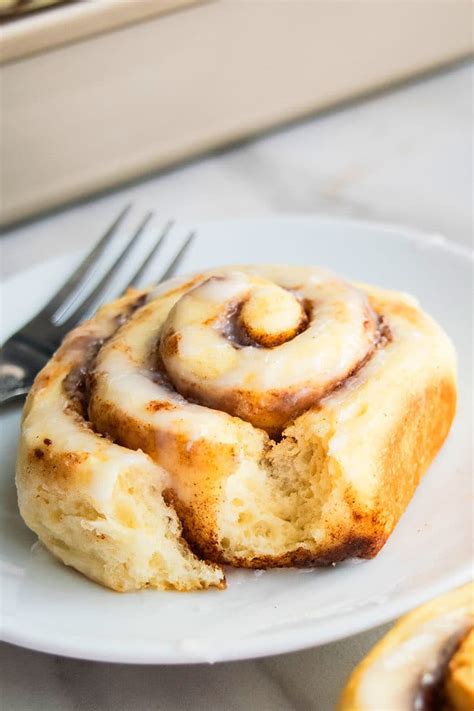 Easy Homemade Cinnamon Rolls 1 Hour CakeWhiz