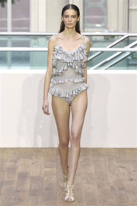 Julien Macdonald Rtw Spring Ready To Wear Fashion Julien Macdonald