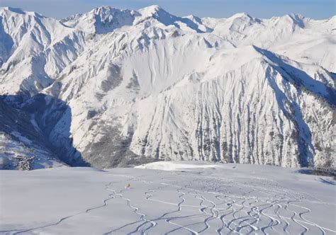 Best Ski Resorts In France Top Rated French Alps Powder Skiing