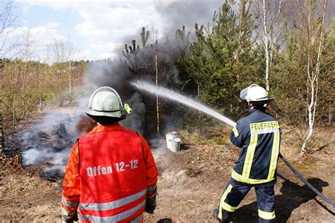 Tipps Zur Bek Mpfung Von Fl Chen Und Waldbr Nden Feuerwehr Magazin