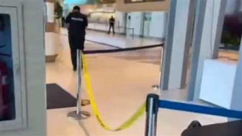 Momentul atacului de la Aeroport surprins de martori de la fața