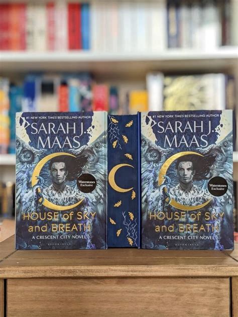 WATERSTONES EXCLUSIVE House Of Sky And Breath Sarah J Maas Crescent