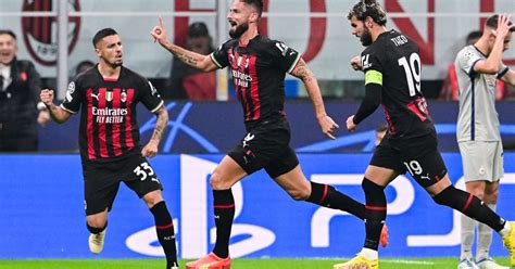 Milan 4 0 Salzburg Giroud Double Helps Put Rossoneri Through