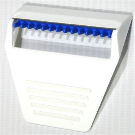 Disposable Skin Blade Platinum Coated Stainless Steel Ergonomic