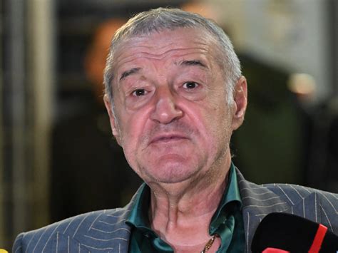 Cei doi fotbaliști de la Dinamo pe care a pus ochii Gigi Becali Sunt