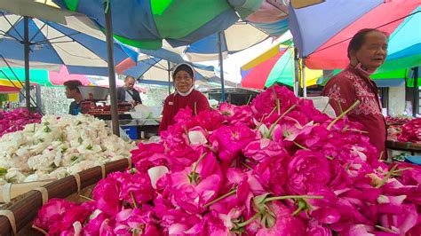 Harga Mawar Di Sragen Meroket Tembus Rp Juta Pedagang Bunga Tabur