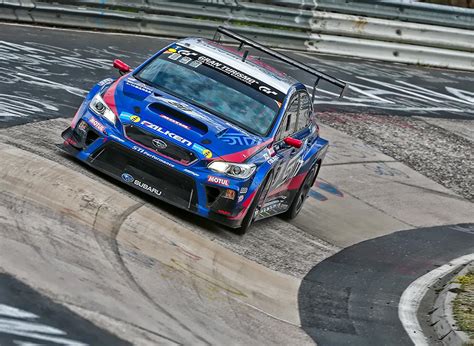 Subaru WRX STI Entra a las 24 Horas de Nürburgring MAKINAS