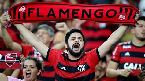 Pedro Faz Tr S Flamengo Atropela O V Lez E Coloca Um P Na Final Da