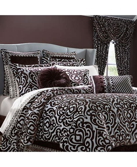 J Queen New York Sicily 4 Pc Queen Comforter Set Macy S