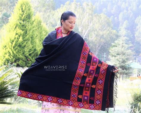 Kinnauri Woolen Shawl Timeless Elegance For Women HimalayanKraft