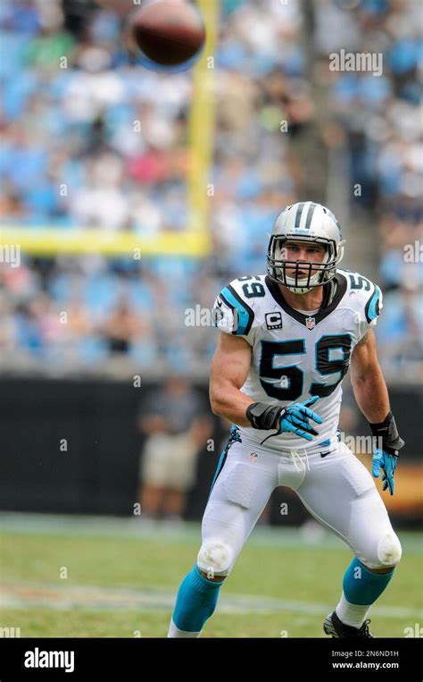 Carolina Panthers Middle Linebacker Luke Kuechly 59 Watches A Pass