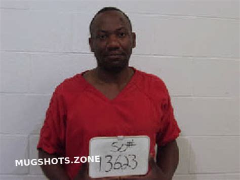 HARRISON BRYAN JAMAL 04 04 2022 Lavaca County Mugshots Zone