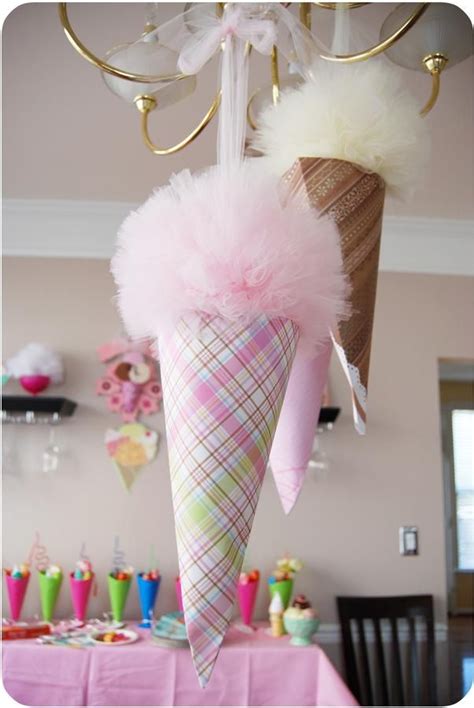 Ice Cream Cone Centerpieces