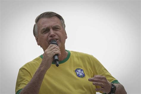 Bolsonaro questiona prisão de Braga Netto Como alguém hoje pode ser