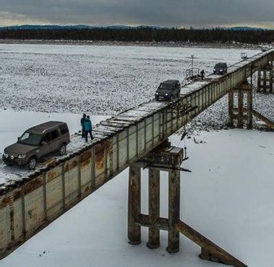 The Most Naked Bridge In The World