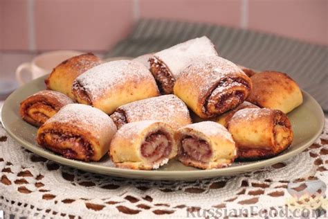Рецепт: Творожные рулетики с джемом и кокосовой стружкой на RussianFood.com