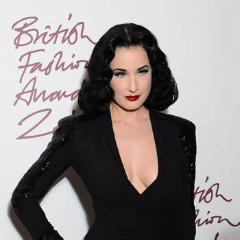 Dita Von Teese Babe Page Watch This Centerfold On FreeOnes