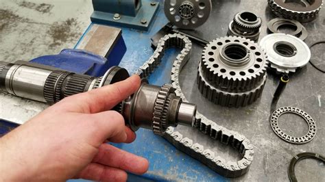 How A Transfer Case Planetary Gear Set Works Youtube