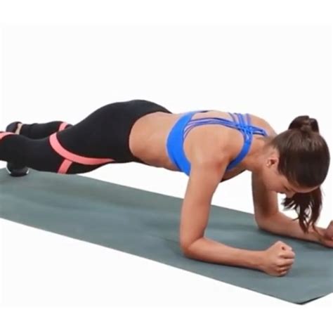 Forearm Plank By Fifi J Exercise How To Skimble