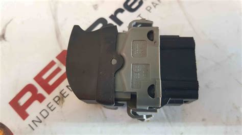 Renault Clio Mk Passenger Nsr Rear Window Switch