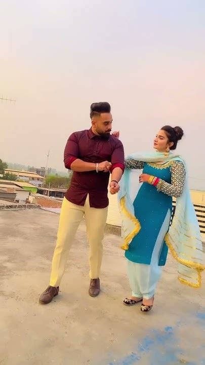 💝💝 ਸੋਹਣੀ ਹਾ ਰਕਾਨ ਤੇਰੇ🥰💝🤩 Couple Loves 💝🥰shorts Youtube