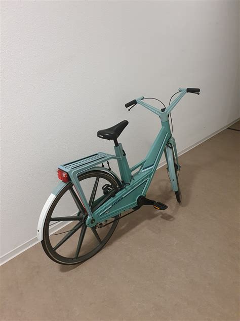 Vintage blue plastic bike Itera from Volvo Sweden, 1980s – Logohuman