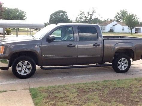 Buy Used 2007 Gmc Sierra 1500 Slt Crew Cab Pickup 4 Door 53l In