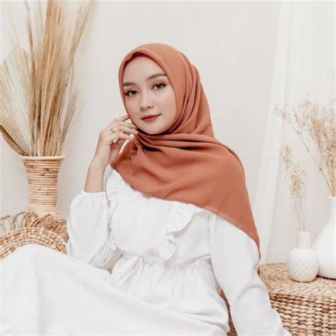 Jual Harga Termurah Jilbab Bella Square Segi Empat Hijab Bella Square