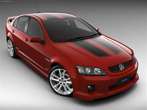 Holden VE Commodore SS-V (2006) - pictures, information & specs