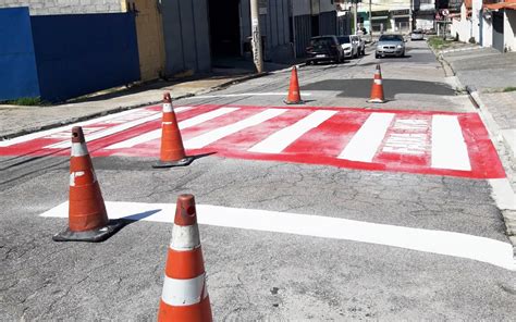 Semob Revitaliza Faixas De Travessia Em Ruas Do Jardim Gon Alves