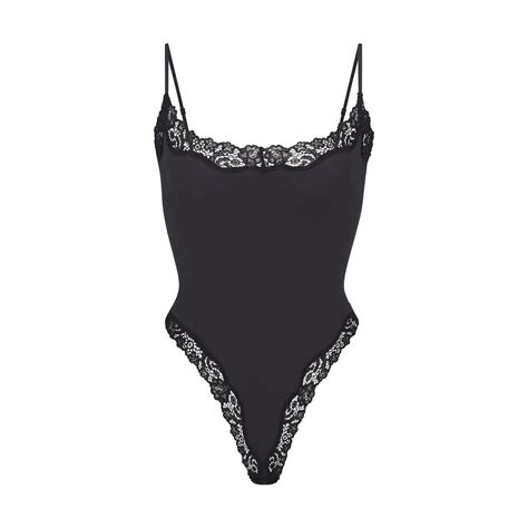 Fits Everybody Lace Cami Bodysuit Onyx Skims