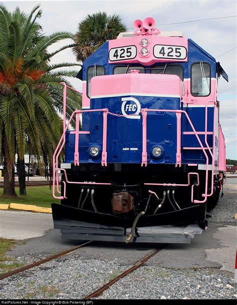 Railpictures Net Photo Fec Florida East Coast Railroad Fec Emd