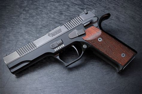 The 5 Best 45 Caliber Handguns On The Planet The National Interest