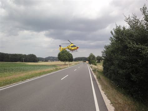 Schwerer Verkehrsunfall Mit Mehreren Fahrzeugen 29 06 2022 15 18 Uhr