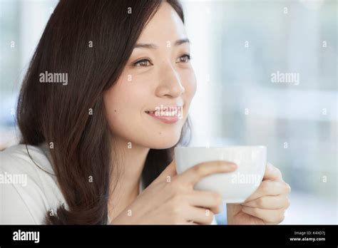 Japanese Woman Stylish Cafe Stock Photo Alamy