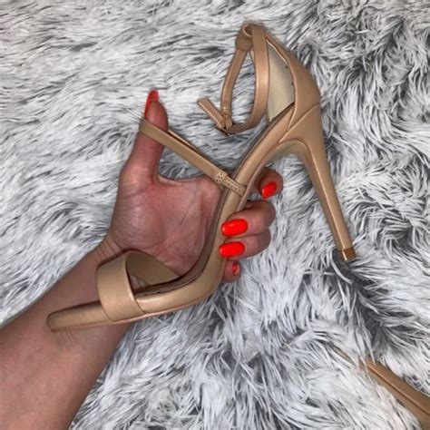 Steve Madden Shoes New Nude Steve Madden Strappy Sandal Poshmark