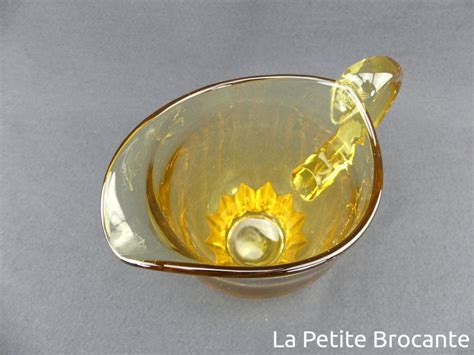 Pichet Vintage En Verre Jaune