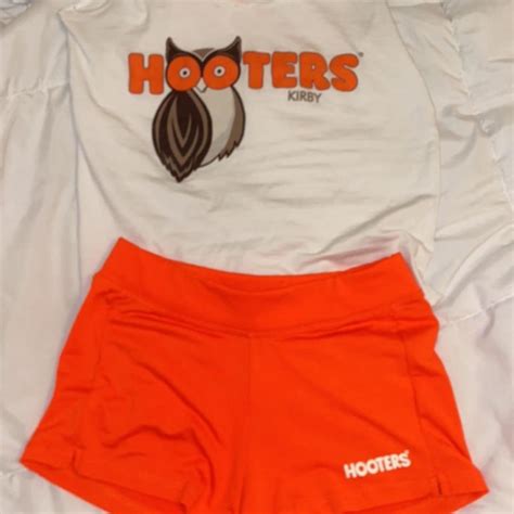 Hooters Uniform $40 OBO - Depop