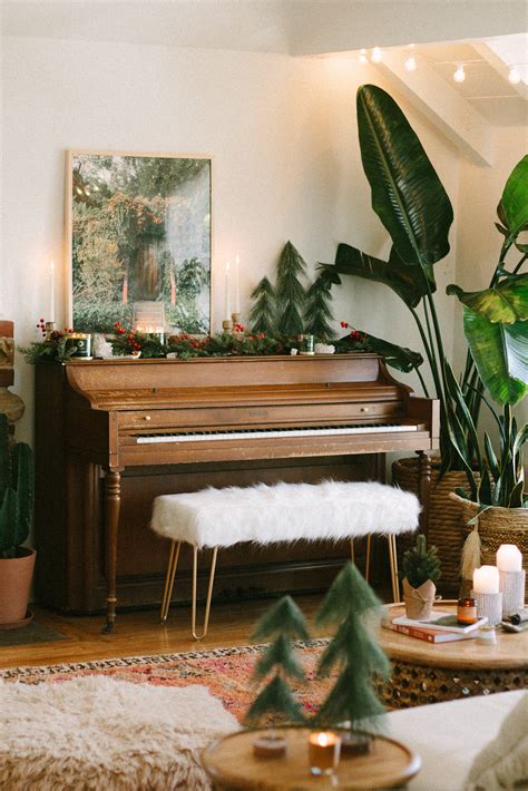 Piano Holiday Decorating — Black And Blooms