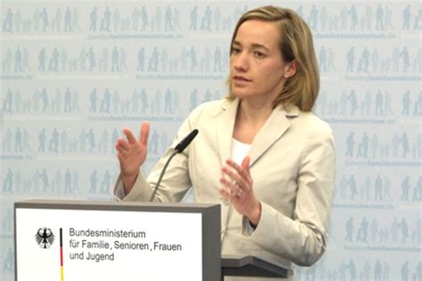 BMFSFJ Kristina Schröder schlägt freiwilligen Zivildienst vor