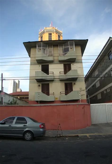 Condomínio Edifício Guarujá Rua Dr Jose Lourenco 2271 Joaquim