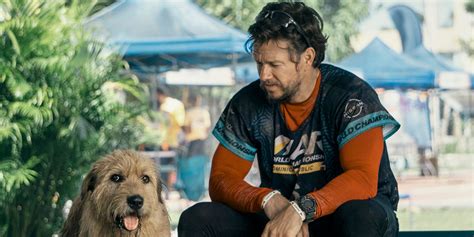 Bande Annonce Arthur Le Roi Mark Wahlberg Se Lance Dans Un Voyage