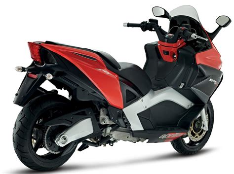 Aprilia SRV 850 Maxi