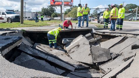 Sinkhole at Garden St. not expected to widen, nearby roads safe: FDOT