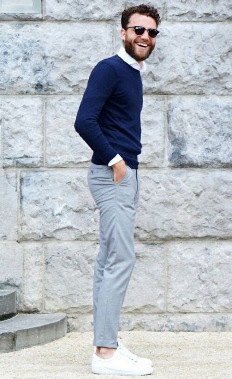 11 Grey Pants A Navy Sweater A White Shirt And White Sneakers