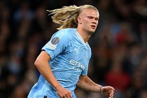 Erling Haaland Cetak 5 Gol Manchester City Bantai Luton