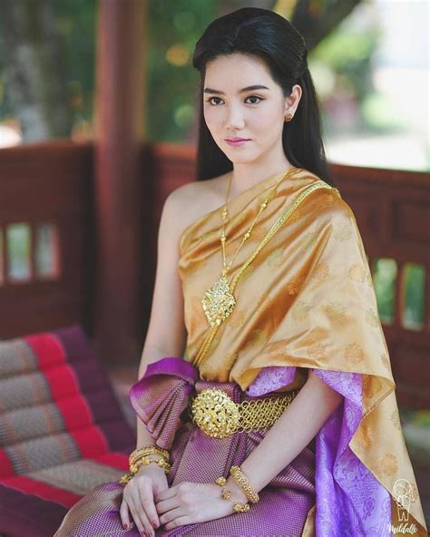 Thailand Costume Thailand Dress Thailand Fashion Traditional Thai Clothing Traditional