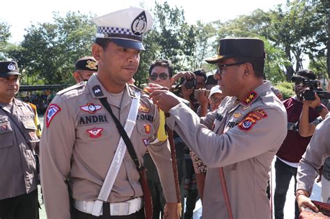 Pertama Di NTT Kapolda Angkat 432 Anggota Jadi Polisi RW Timex Kupang