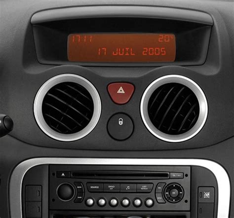 Autoradio Alpine Citroën C2 C3 Peugeot 207 307 USB CD Bluetooth mp3