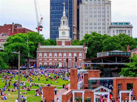 15 Best Attractions in Philadelphia for Tourists & Locals